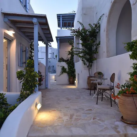 Paros Iria And Dimi Holiday Holiday home *